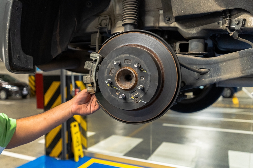 How to Tell When Your Brakes Need Service